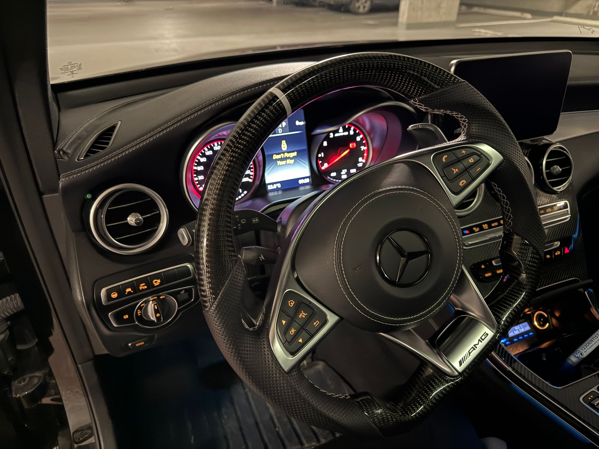 2019 Mercedes-Benz GLC63 AMG S - 2019 GLC 63S stage 4 - Used - VIN WDC0G8KB0KF517530 - 39,000 Miles - 8 cyl - AWD - Automatic - SUV - Black - Victoria, BC V8X0B6, United States