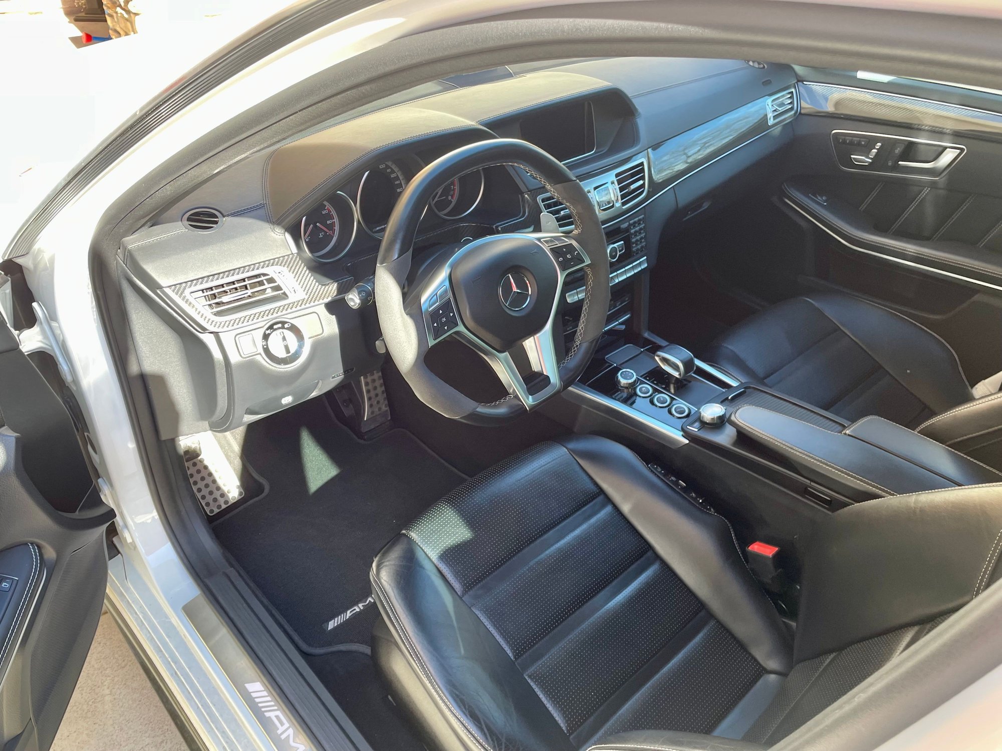 2014 Mercedes-Benz E63 AMG S - 2014 MB AMG E63 S - Used - VIN WDDHF7GB9EA981034 - 56,000 Miles - 8 cyl - AWD - Automatic - Sedan - White - West Sacramento, CA 95691, United States