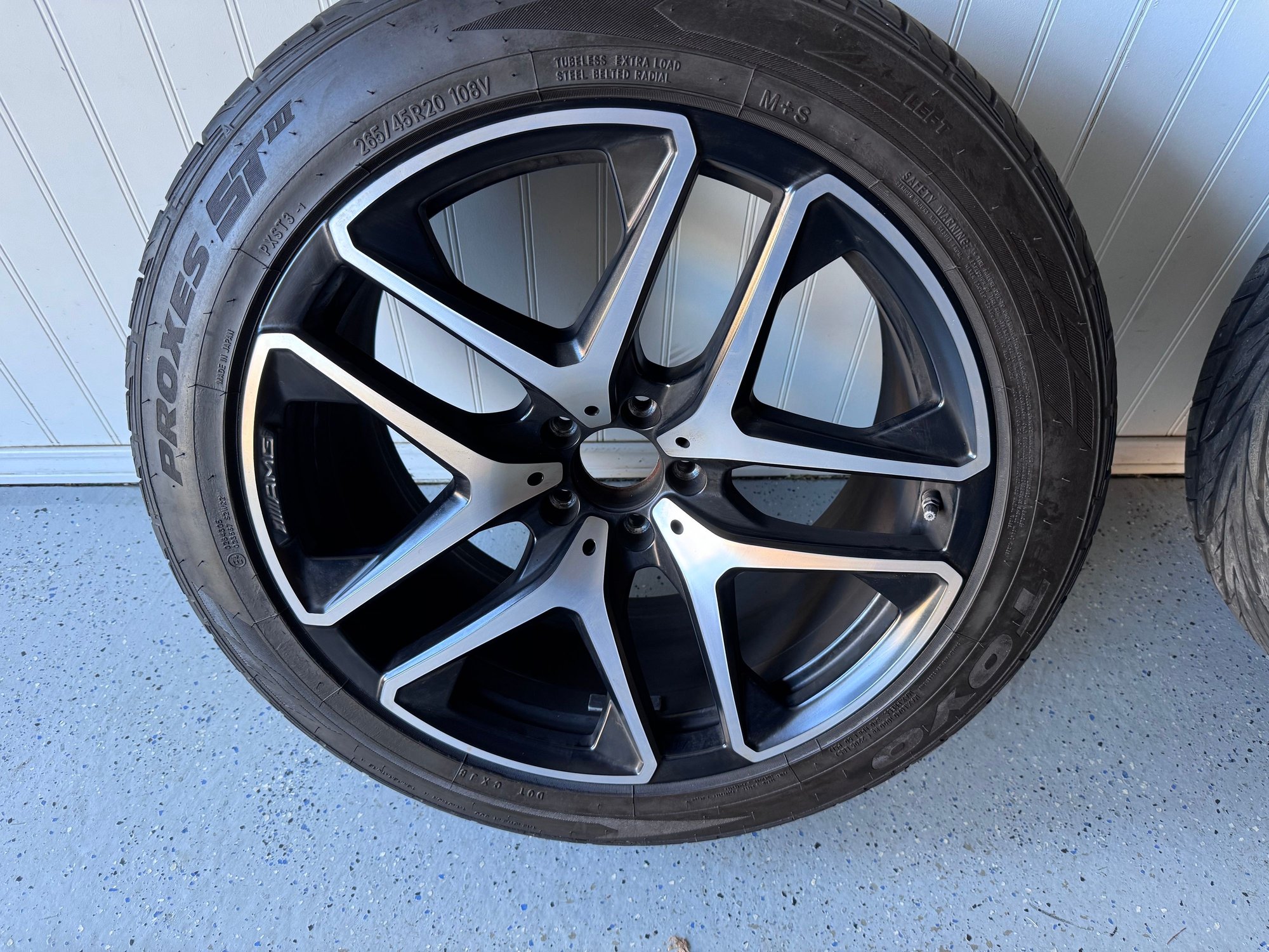 Wheels and Tires/Axles - Orignal GLC63 AMG wheels/tires set, TPMS installed, flawless condition. $2000 - Used - 2018 to 2021 Mercedes-Benz GLC63 AMG - Aurora, CO 80016, United States
