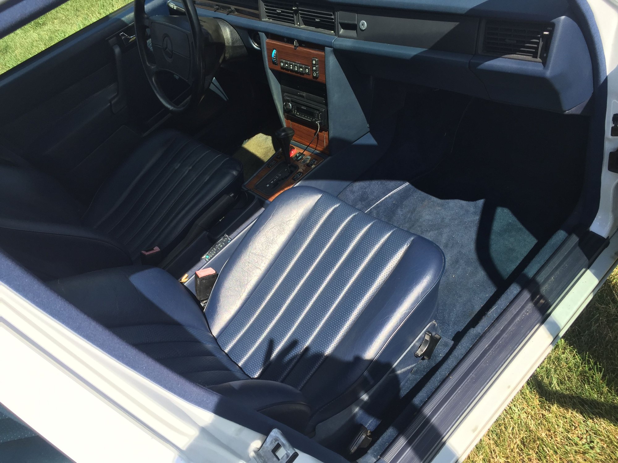 1991 Mercedes-Benz 190E - Very original aesthetics, thoroughly mechanically restored. - Used - VIN WDBDA28D6MF846619 - 120,000 Miles - 4 cyl - 2WD - Automatic - Sedan - White - Harrisburg, PA 17111, United States