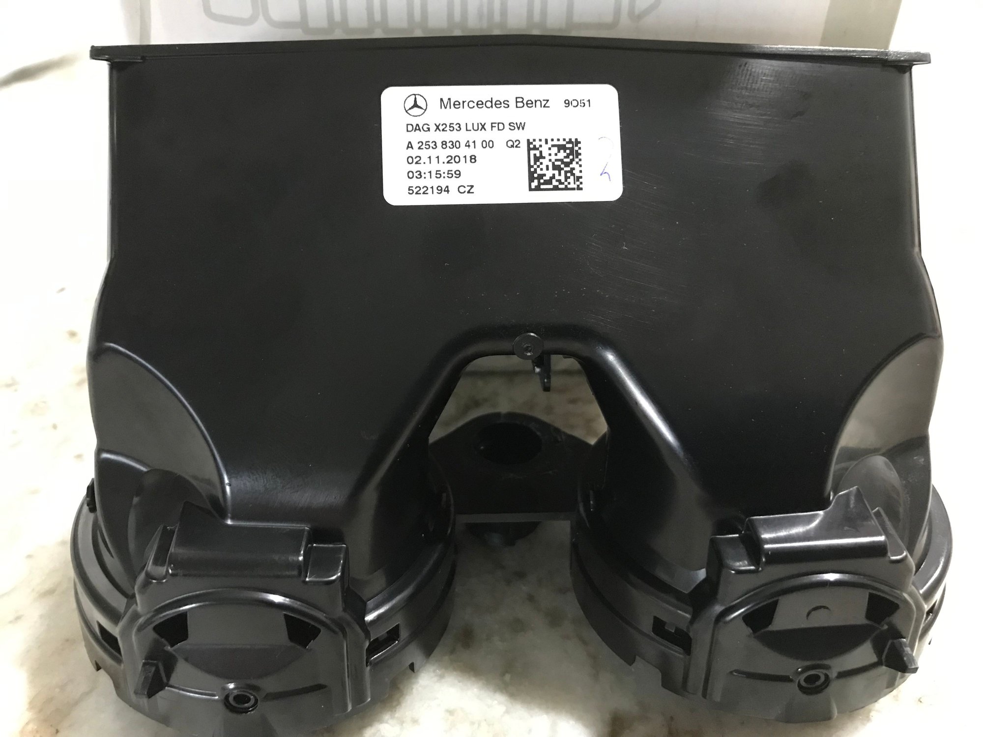 Interior/Upholstery - Rear air vent - Used - 2016 to 2022 Mercedes-Benz GLC-Class - Port Saint Lucie, FL 34952, United States