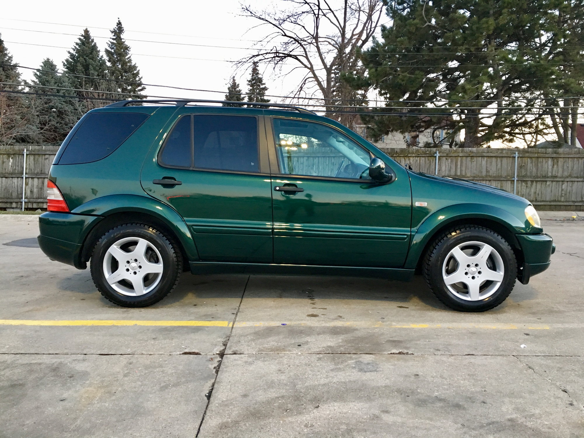 2001 Mercedes-Benz ML55 AMG - 2001 ML55 AMG. Low Miles. CALI Truck no Rust! Green/Black - Used - VIN 4JGAB74E01A227144 - 88,331 Miles - 8 cyl - AWD - Automatic - SUV - Other - Chicago, IL 60618, United States