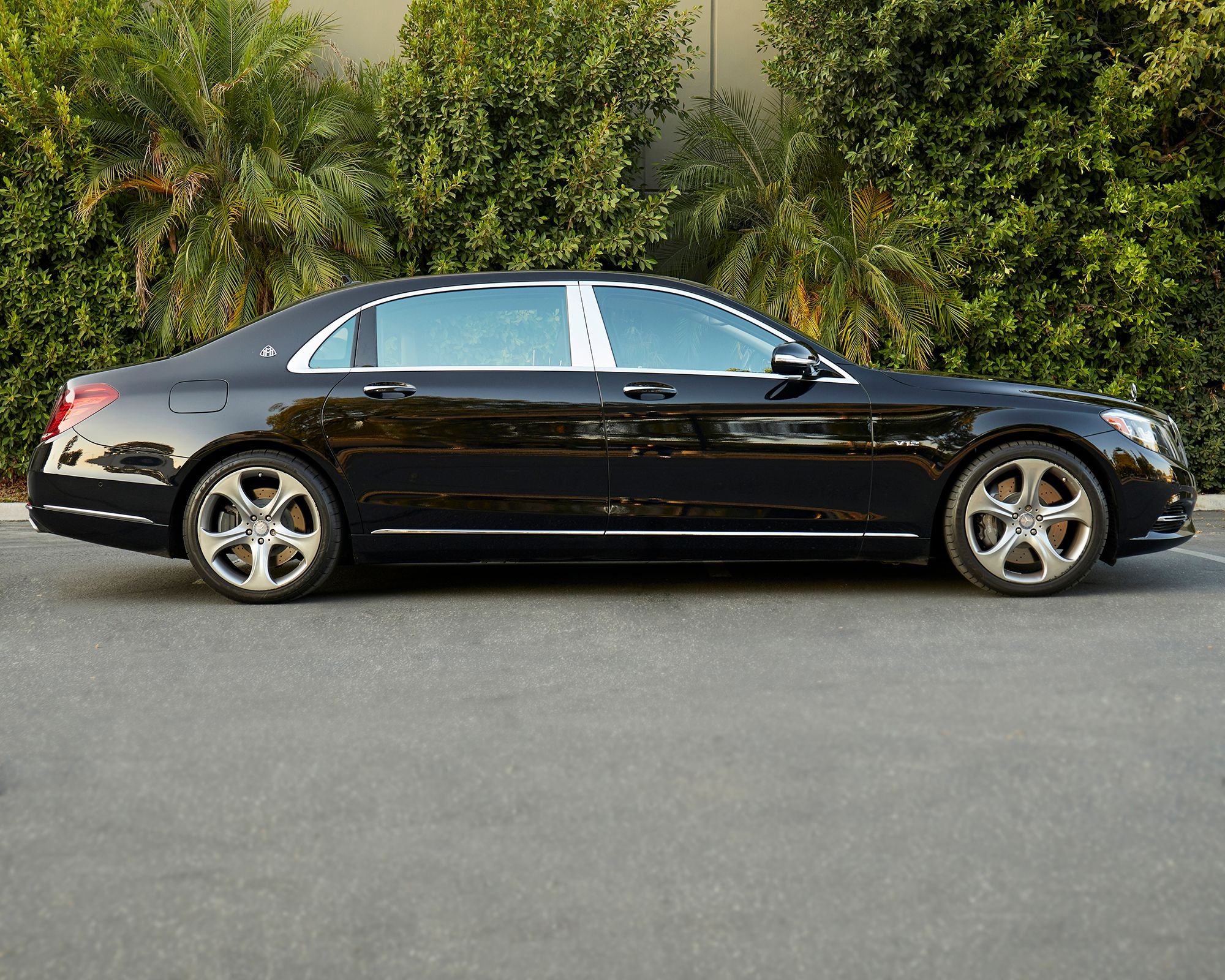 2016 Mercedes-Benz S600 - 2016 Mercedes Benz S600 Maybach - Auction - Used - VIN WDDUX7GB8GA237133 - 12 cyl - 2WD - Automatic - Sedan - Black - Monrovia, CA 91016, United States
