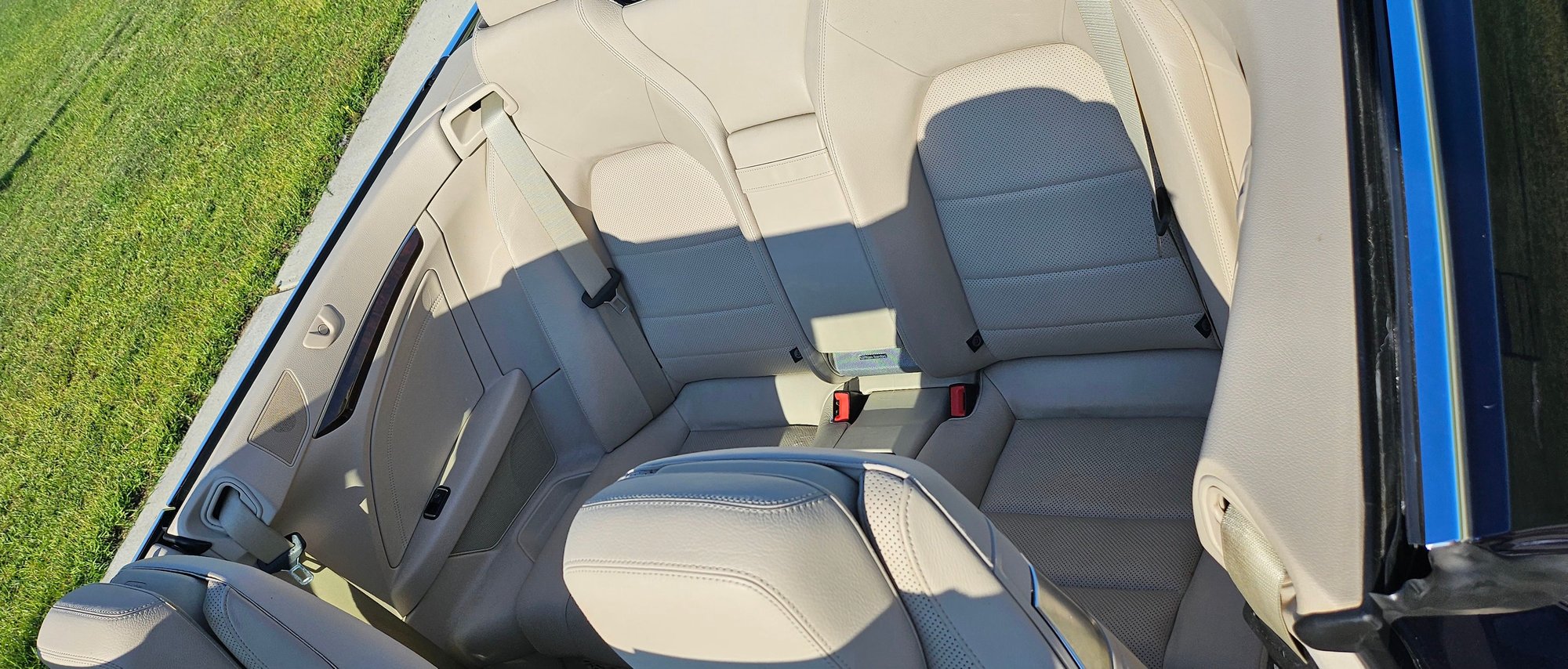 2014 Mercedes-Benz E550 - One owner - 54700 miles, excellent - 2014 Mercedes-Benz E-Class E 550 Cabriolet 2D - Used - VIN WDDKK7DF2EF230479 - 8 cyl - 2WD - Automatic - Convertible - Blue - Dothan, AL 36352, United States