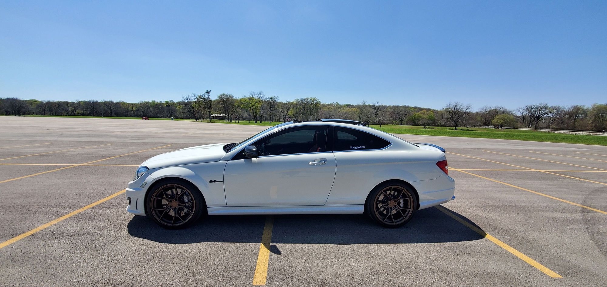 2012 Mercedes-Benz C63 AMG - 2012 Mercedes Benz C63 Coupe - EXCELLENT CONDITION. - Used - VIN WDDGJ7HB4CF771210 - 63,200 Miles - 8 cyl - 2WD - Automatic - Coupe - White - Pflugerville, TX 78660, United States