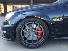 Modulare Forged M18 19" on Michelin Pilot Super Sport (Front 245/35ZR19, Rear: 275/30ZR19).