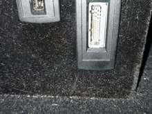 Connectors in the center armrest