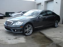 S550 4Matic with 22's and S65 front bumper