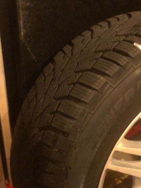 Wheels and Tires/Axles - Like new Winter Package. - Used - 2009 to 2016 Mercedes-Benz GLK350 - Niagara Falls, ON L2H3E3, Canada