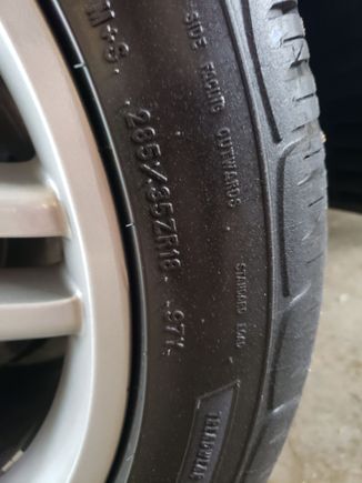 Rear wheels off SL550 are now the rear wheels on my E55.