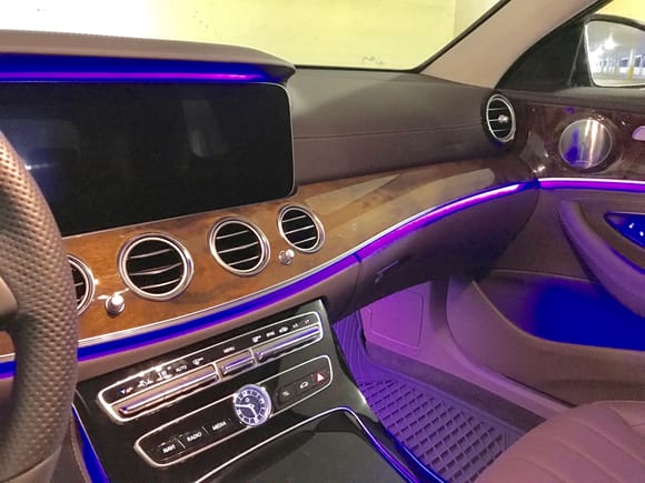 I have the 2017 E300 Luxury model with dual screens, Brown Nappa leather,burl walnut and beige headliner. Absolutely beautiful except for the piano black center which can be replaced in 2018. Wish there was a way to change that