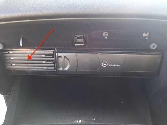 Red Arrow, disc holder removal ???