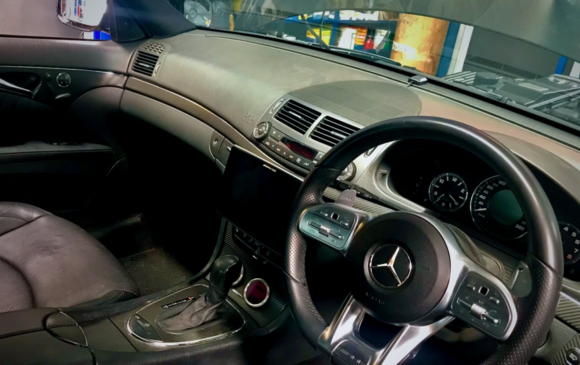 S Class Wheel with Alpine Halo head unit...