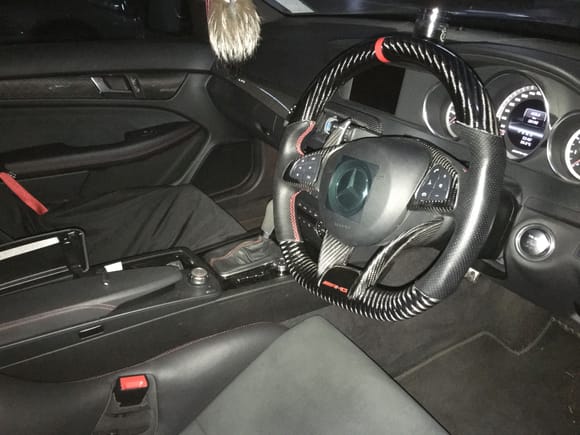 Retrofit newer steering wheel model into c63 black series