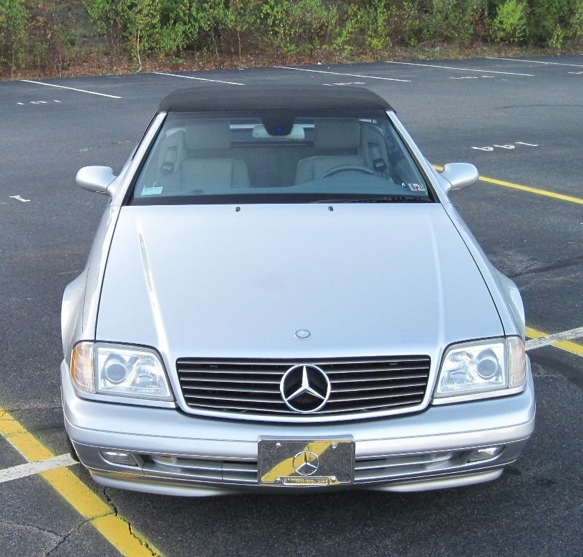 1999 Mercedes-Benz SL500 - FS: 1999 Mercedes-Benz SL 500 Roadster - MINT SHOWROOM CONDITION W/ LOW MILES! - Used - VIN WDBFA68F2XF186701 - Wilkes-Barre, PA 18711, United States