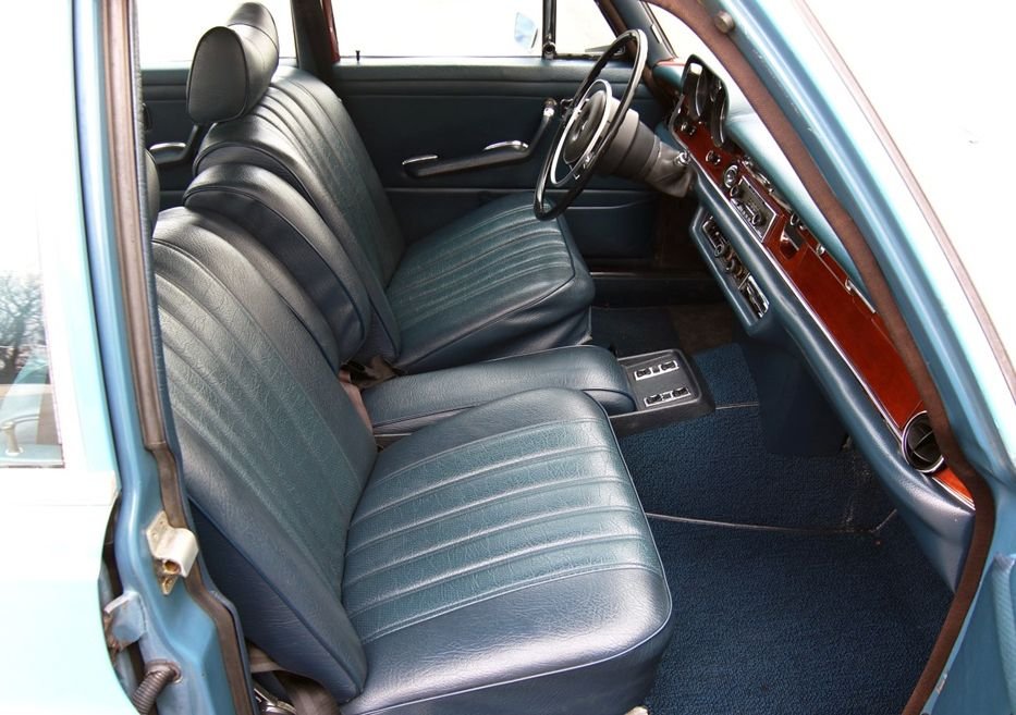 1971 Mercedes-Benz 280SE - Light Blue 1971 Mercedes-Benz 280SE - Used - VIN 10801812077322 - 14,600 Miles - 6 cyl - Automatic - Sedan - Blue - Rockville, MD 20847, United States