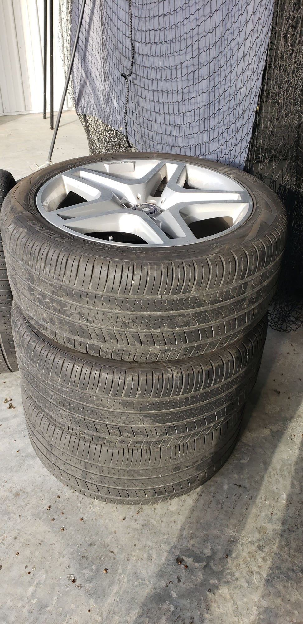 Wheels and Tires/Axles - AMG wheels and tires for sale great condition - Used - 2013 to 2018 Mercedes-Benz GL550 - Winona, MN 55987, United States