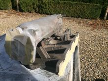 ready for sandblasting the intake. 
Previous owner had painted some parts red and gray. Time to make it clean.