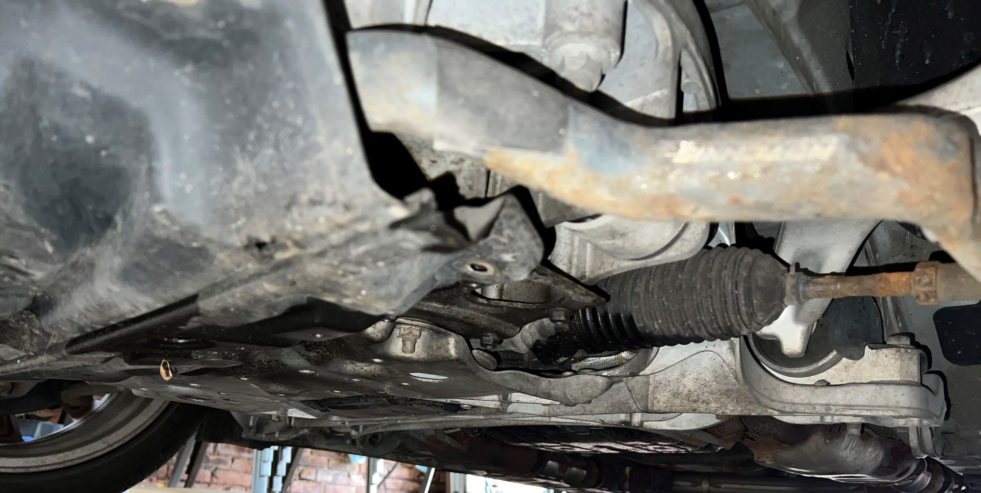 CV joints or power steering rack leak? MyG37