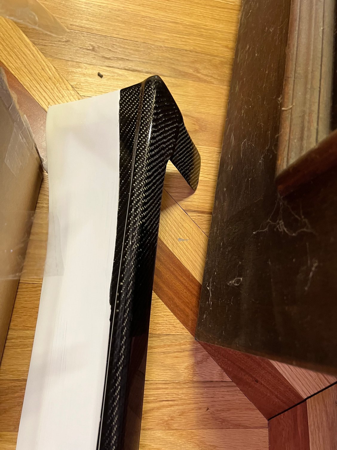 2008-15 g37 coupe Autokits x side skirts with carbon fiber lip