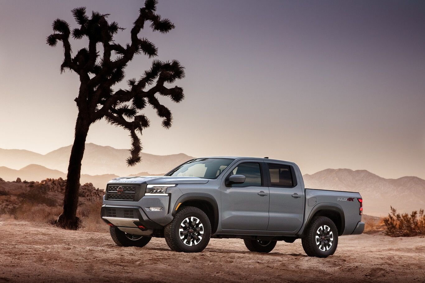 2022 Nissan Frontier - Nissan frontier 2022 - New - VIN 1FDNE24L64HB45120 - 500 Miles - 6 cyl - 4WD - Automatic - Truck - White - Los Angeles, CA 90450, United States
