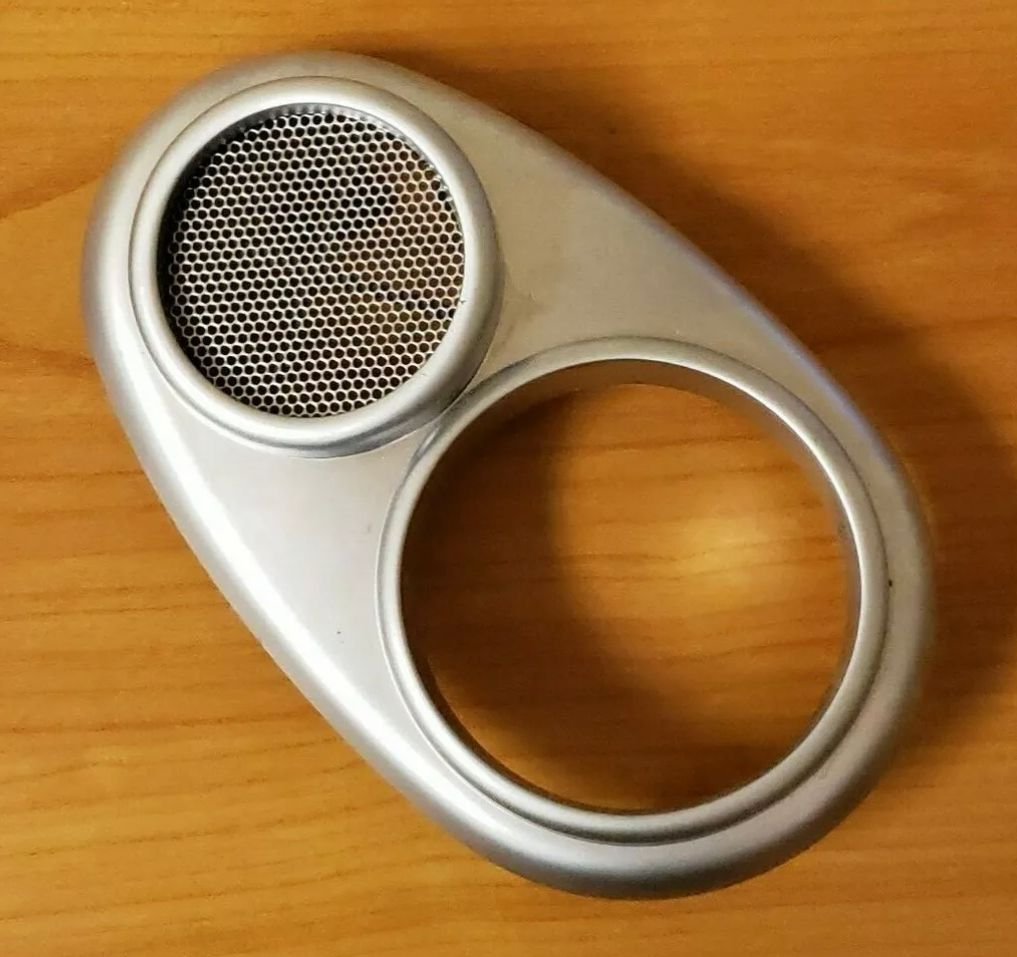Interior/Upholstery - Wtb H/K left tweeter speaker grill - Used - 2002 to 2006 Mini R53: "Mk I" Mini Cooper S - Folsom, CA 95630, United States