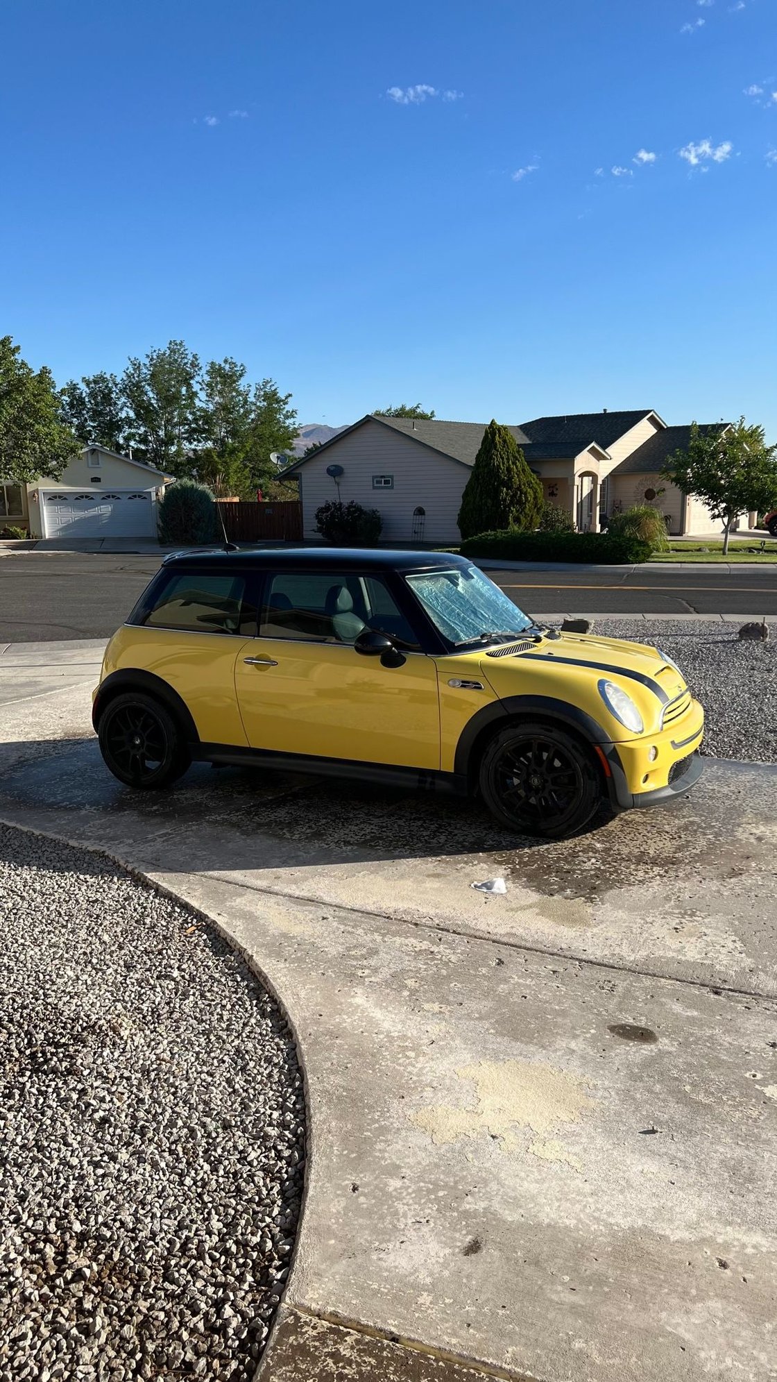 2005 Mini R53: "Mk I" Mini Cooper S - Liquid Yello R53 Supercharged - Used - VIN Wmwre334x5td90457 - 196,443 Miles - 4 cyl - 2WD - Manual - Coupe - Yellow - Fernley, NV 89408, United States