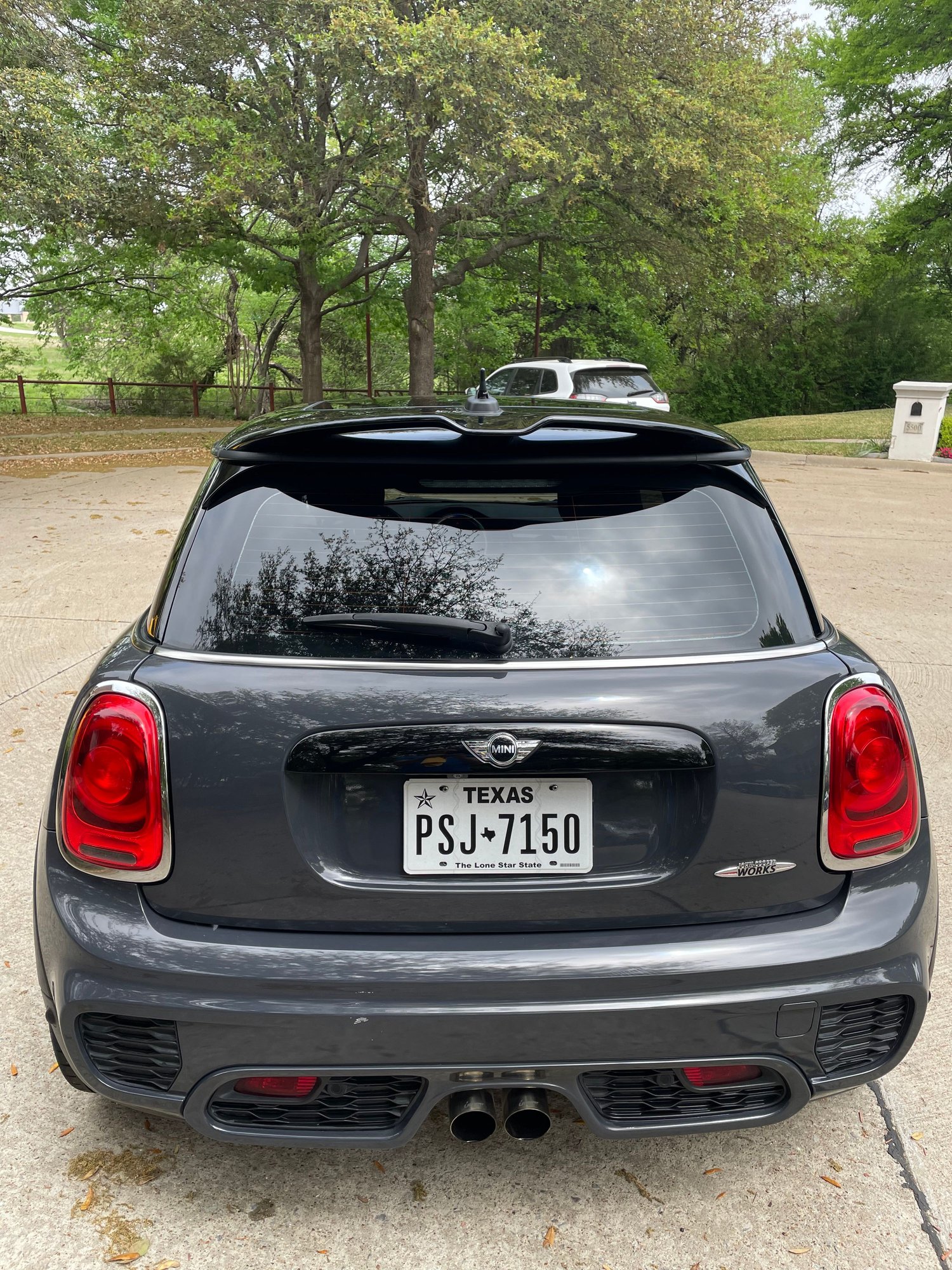 2018 Mini F56: Mini Hatch/Hardtop - 2018 Mini JCW 2DR - Used - VIN Wmwxm9c51j2g49665 - 41,000 Miles - 4 cyl - 2WD - Automatic - Hatchback - Gray - Plano, TX 75093, United States
