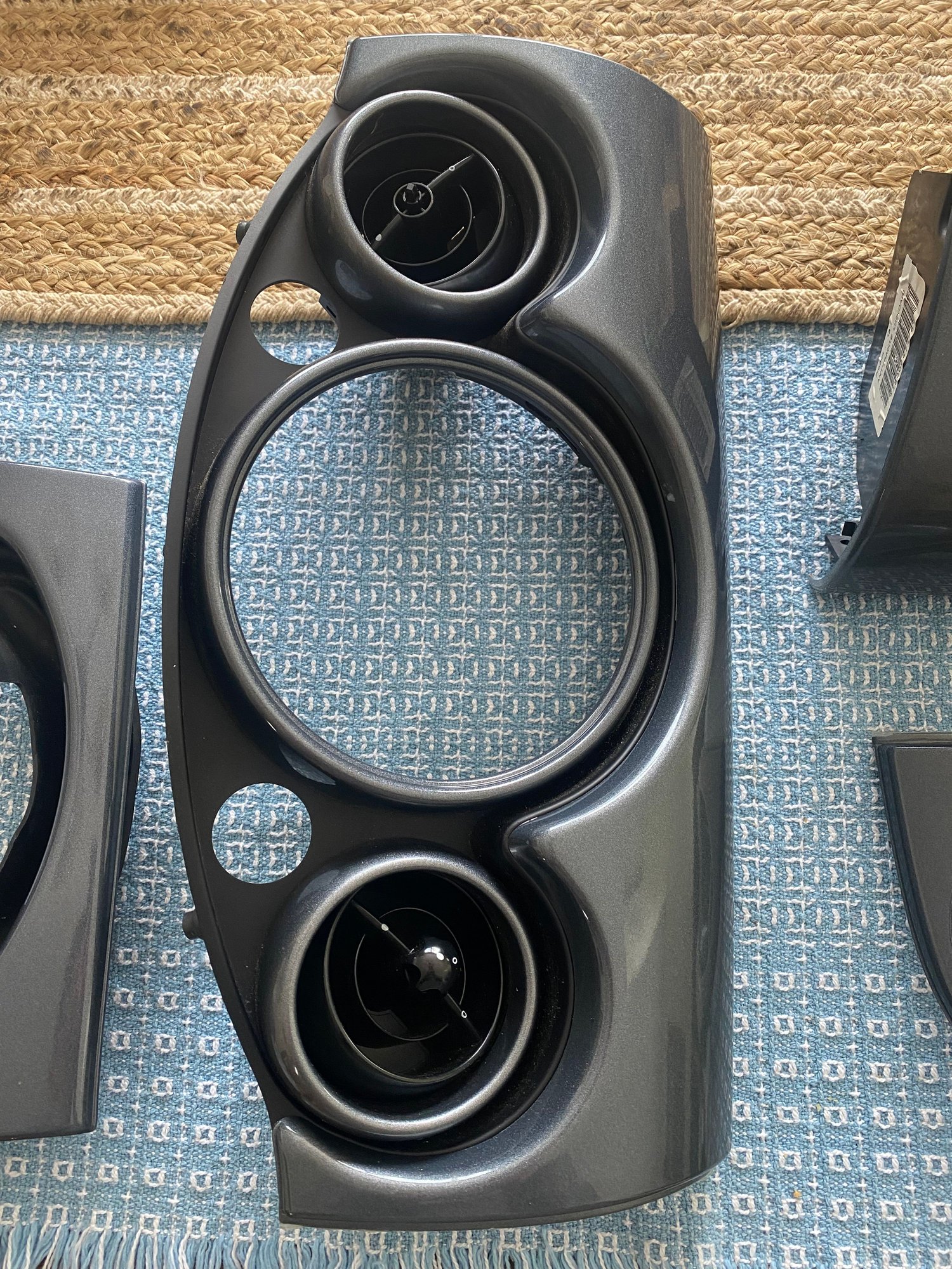 Interior/Upholstery - 2005 Anthracite dash $70 - Used - 2001 to 2006 Mini Cooper - Ballston Lake, NY 12019, United States