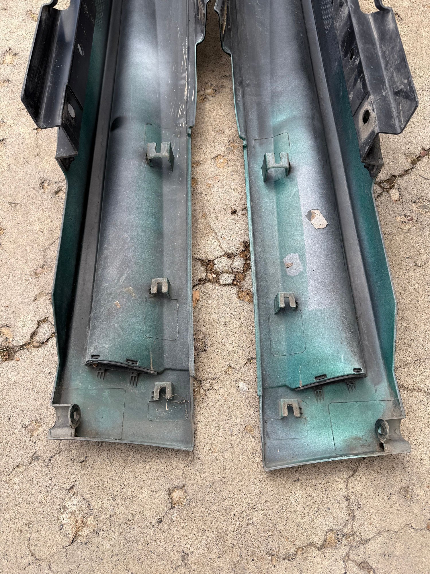 Exterior Body Parts - Mini Cooper JCW Aero Skirts BRG - Used - 2002 to 2008 Mini Cooper - Idaho Falls, ID 83402, United States
