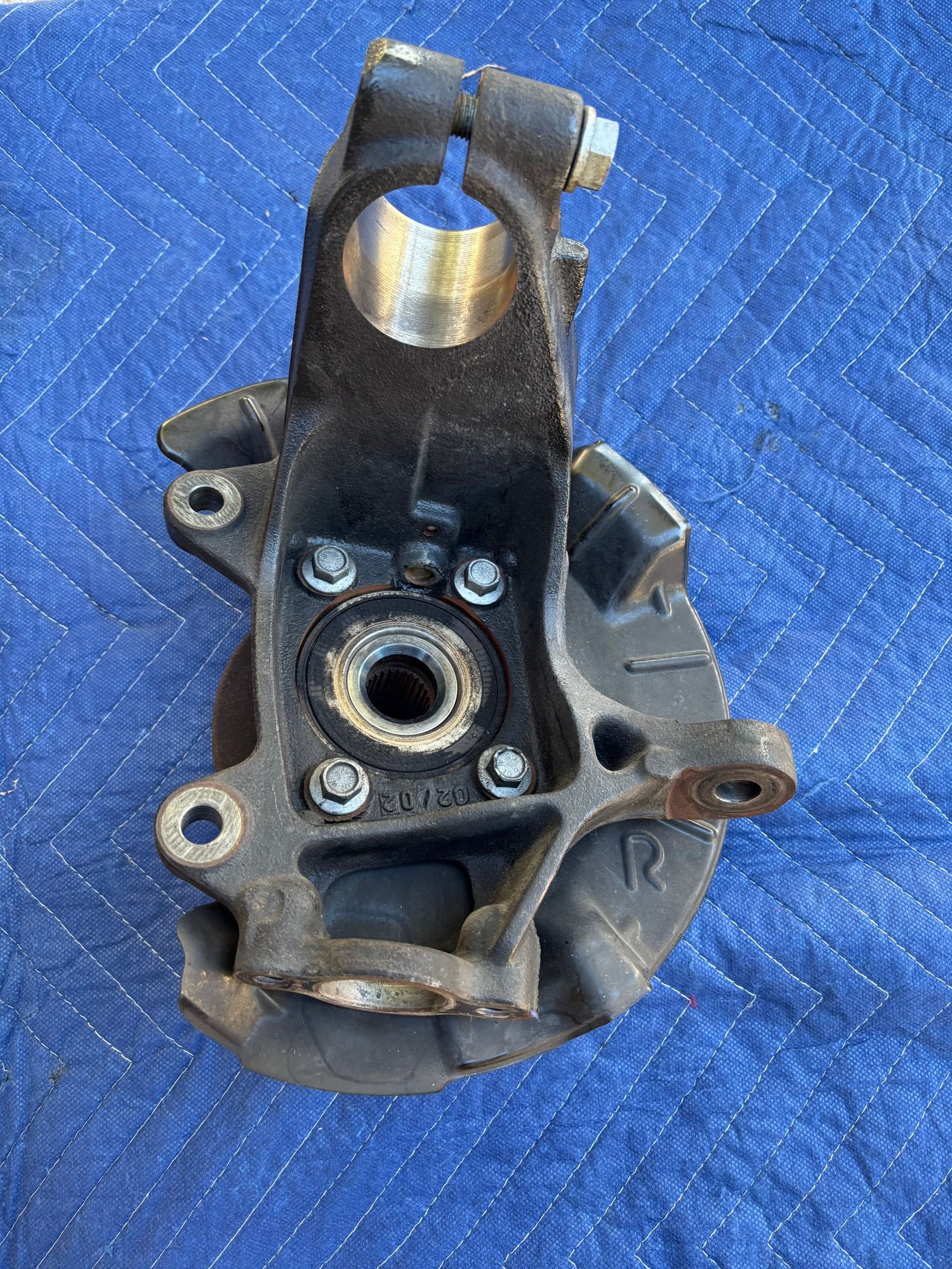 Steering/Suspension - GENUINE MINI Front Axle Carrier (Knuckle) Assemblies - Used - 2002 to 2013 Mini Cooper - Cedar Park, TX 78641, United States