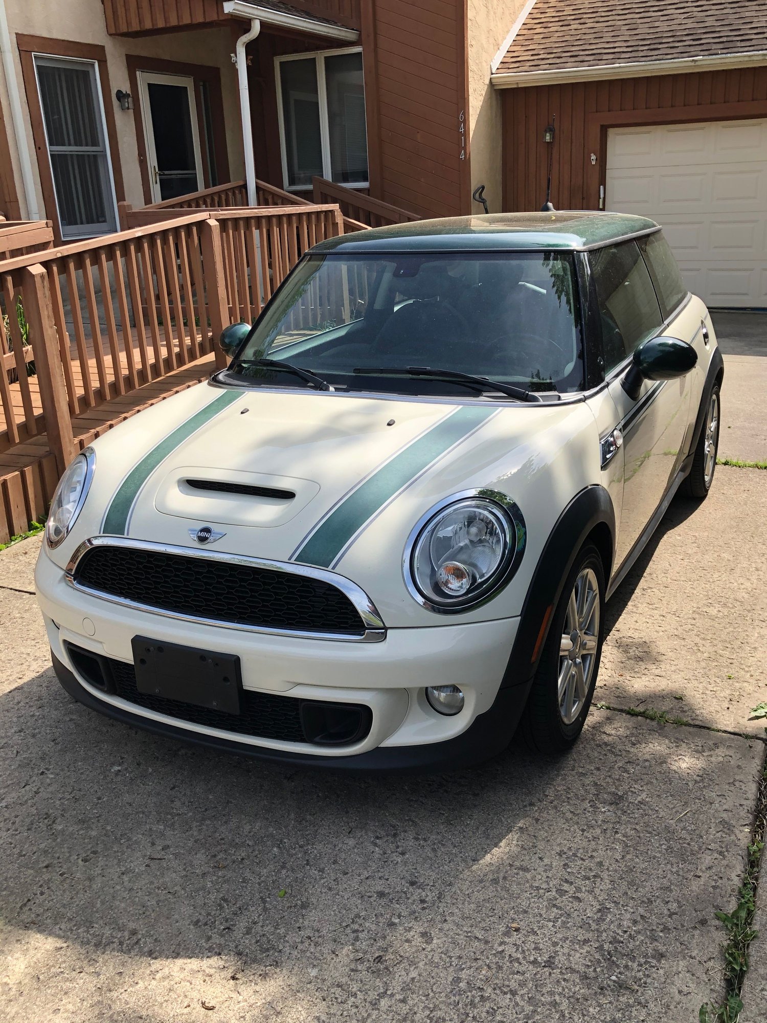 2013 Mini R56: "Mk II" Mini Hatch/Hardtop range - Mini Cooper S - Used - VIN wmwsv3c59dt478082 - 92,300 Miles - 4 cyl - 2WD - Manual - Hatchback - White - Galloway, OH 43119, United States