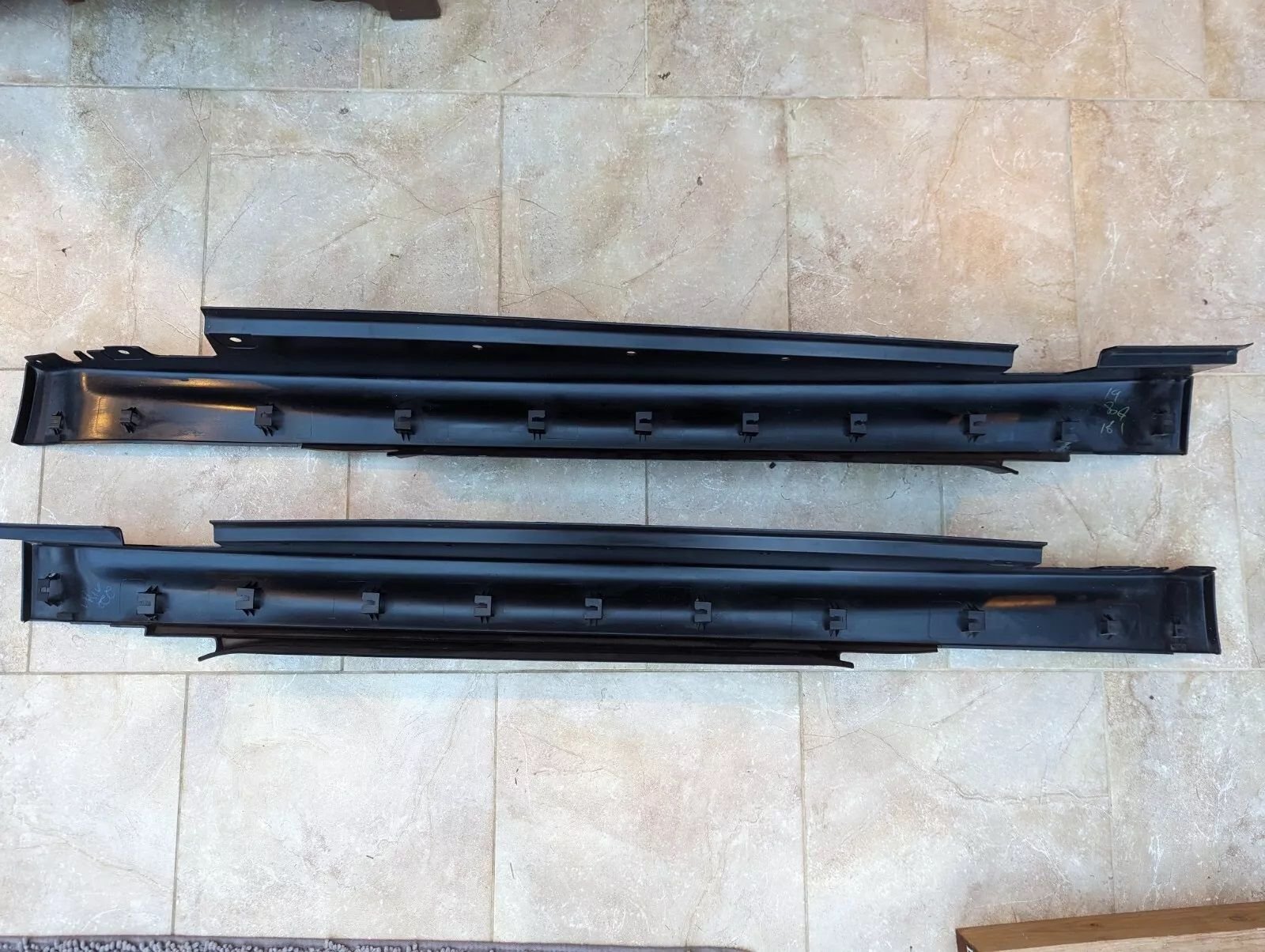Exterior Body Parts - Never installed side skirts with still sealed "MINI COOPER S" sill plates - New - All Years  All Models - Hartland, WI 53029, United States