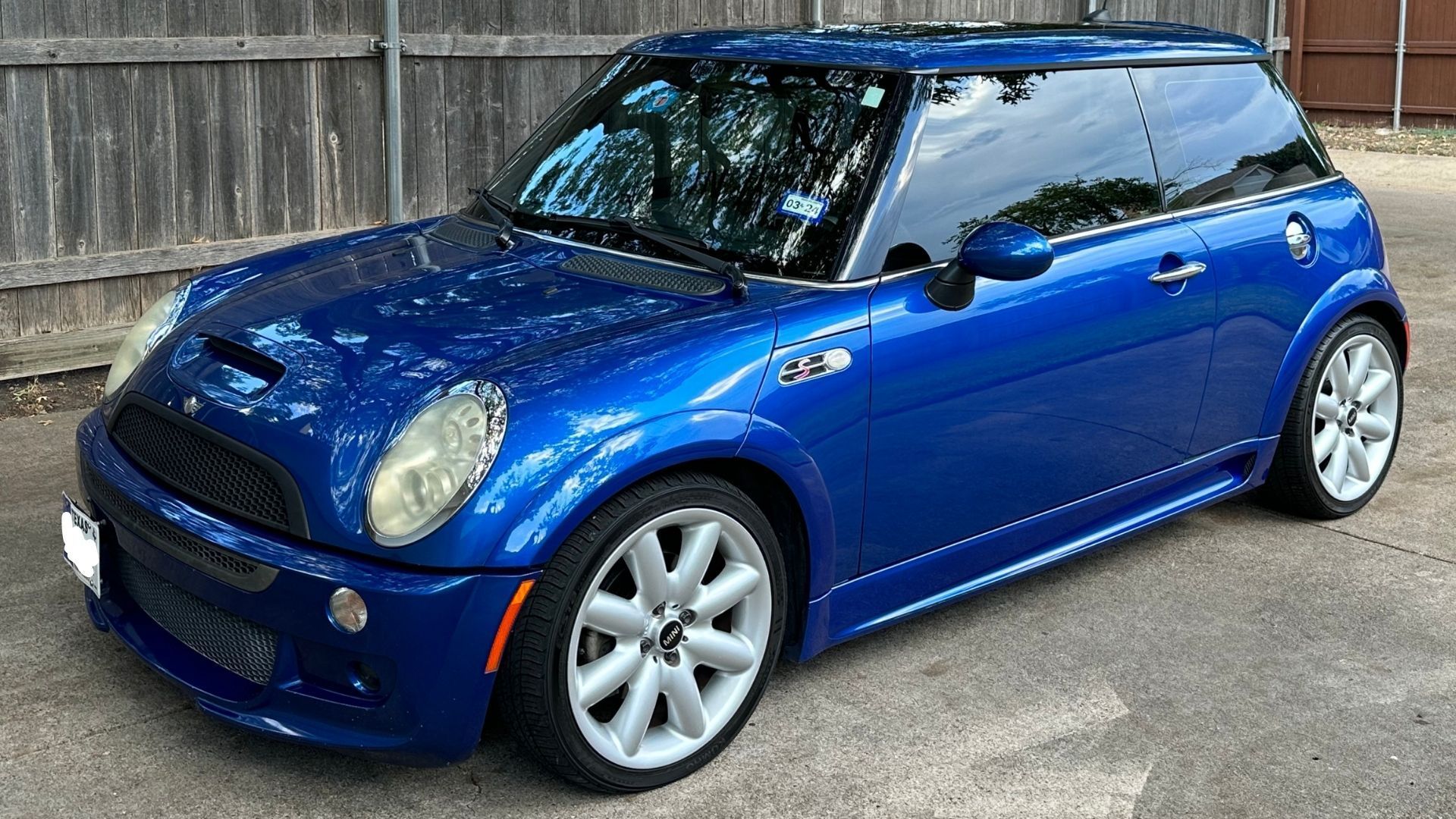 2005 Mini R53: "Mk I" Mini Cooper S - 2005 R53 - auto / Hyper Blue Metallic / aero kit / many options - Used - VIN WMWRE33535TG98854 - 98,500 Miles - 4 cyl - Automatic - Hatchback - Blue - Richardson, TX 75081, United States
