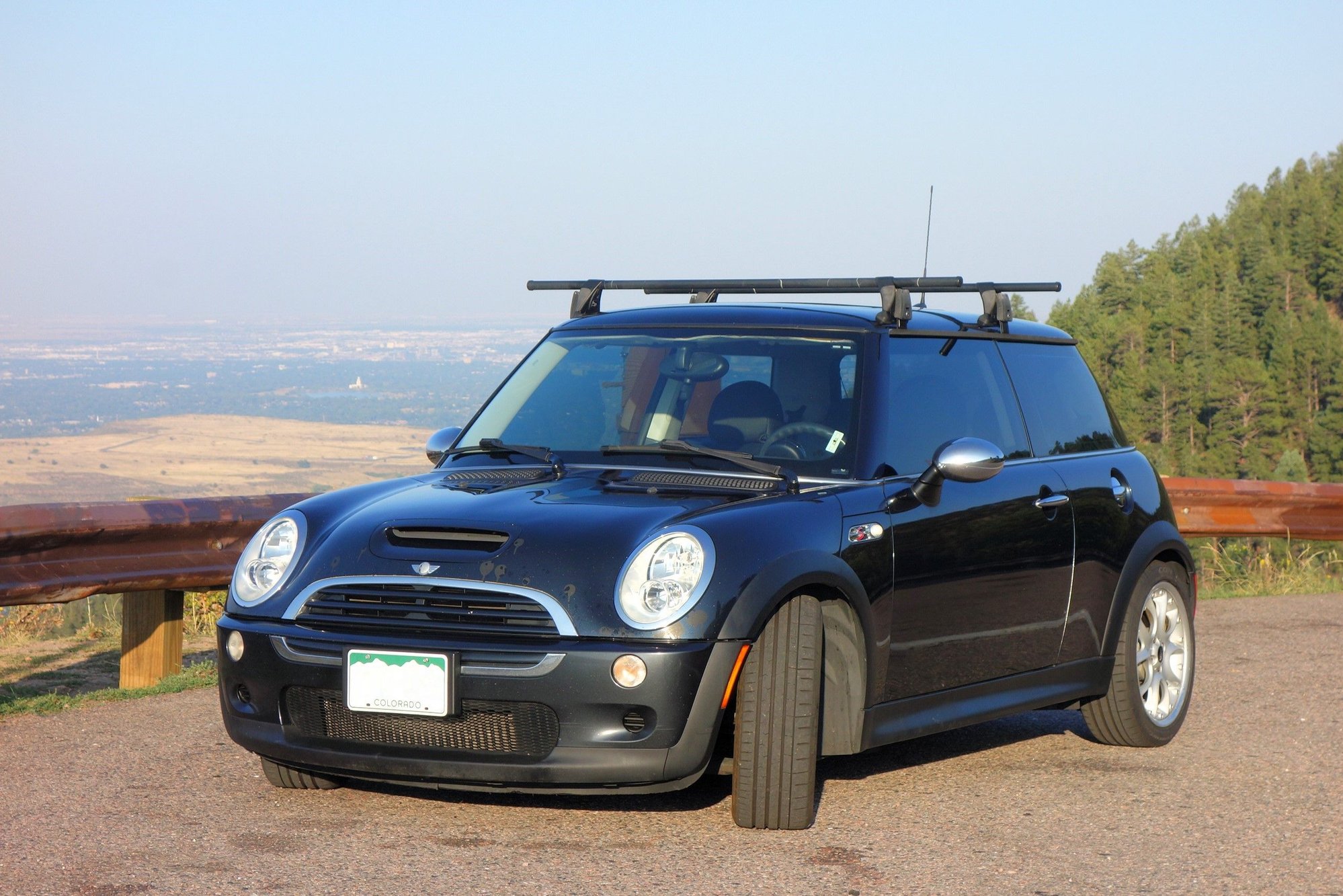2006 Mini R53: "Mk I" Mini Cooper S - 2006 Mini Cooper S R53 - manual, 124k mi - $4,500 (Denver) - Used - VIN WMWRE33526TL17722 - 124,500 Miles - 4 cyl - 2WD - Manual - Hatchback - Black - Denver, CO 80209, United States