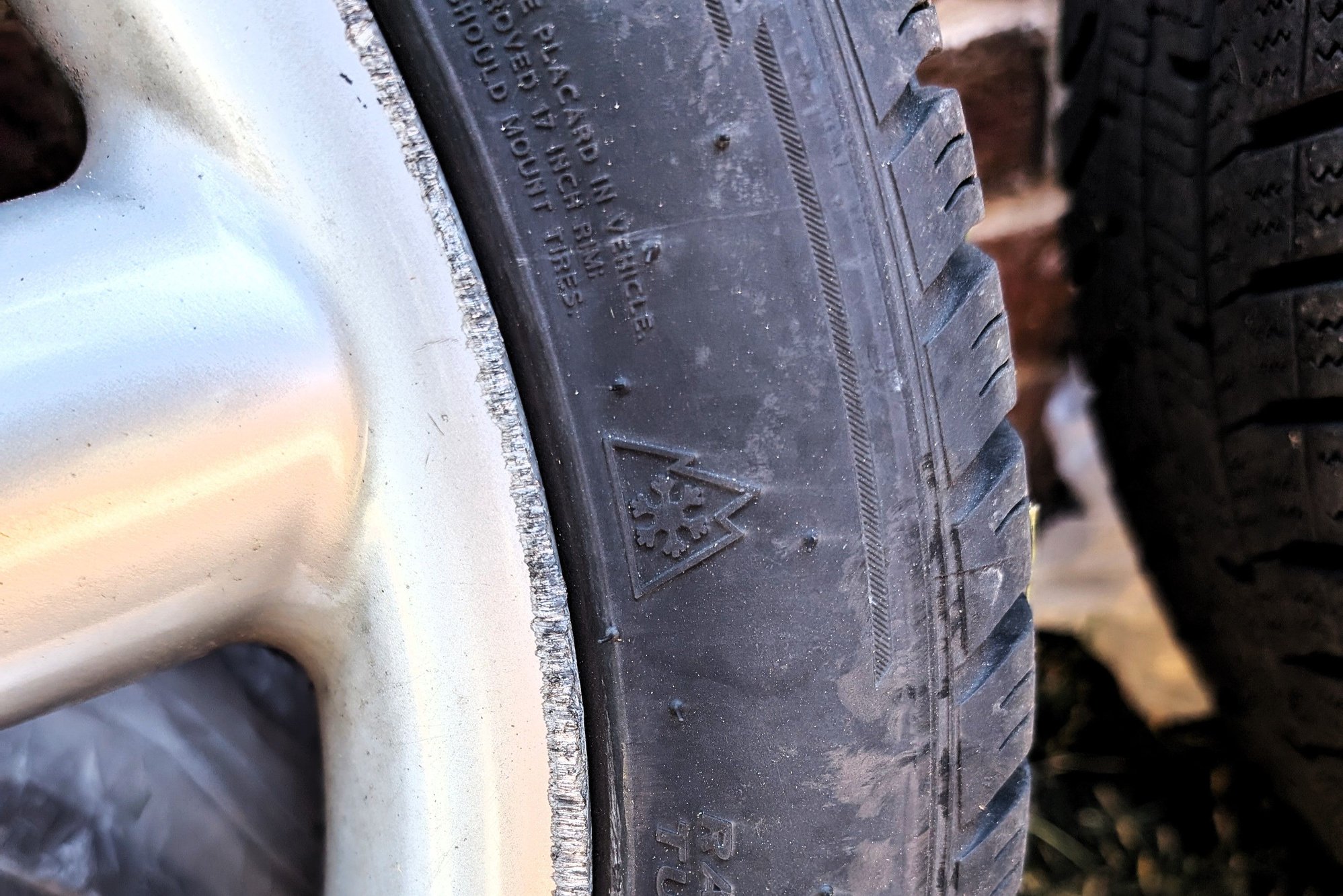 2006 Mini R53: "Mk I" Mini Cooper S - 2006 Mini Cooper S R53 - manual, 124k mi - $4,500 (Denver) - Used - VIN WMWRE33526TL17722 - 124,500 Miles - 4 cyl - 2WD - Manual - Hatchback - Black - Denver, CO 80209, United States