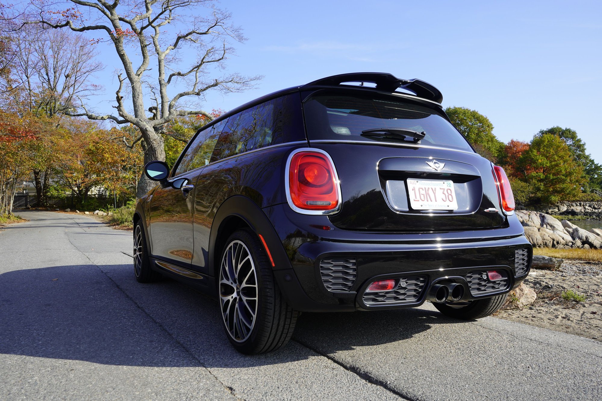 2017 Mini Cooper - FS 2017 Mini cooper JCW - Used - VIN WMWXM9C34H2F65980 - 2WD - Manual - Hatchback - Black - Boston, MA 01923, United States