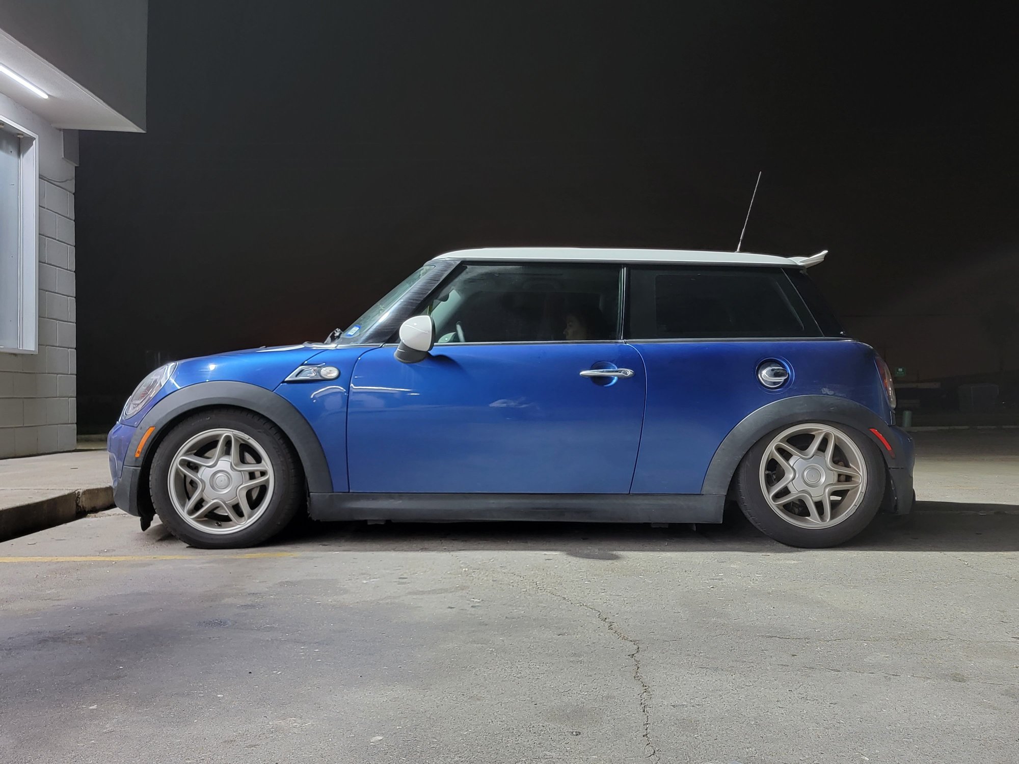 Steering/Suspension - ISO: Rear Coilovers - Used - 2007 to 2012 Mini R56: "Mk II" Mini Hatch/Hardtop range - Kingsville, TX 78363, United States