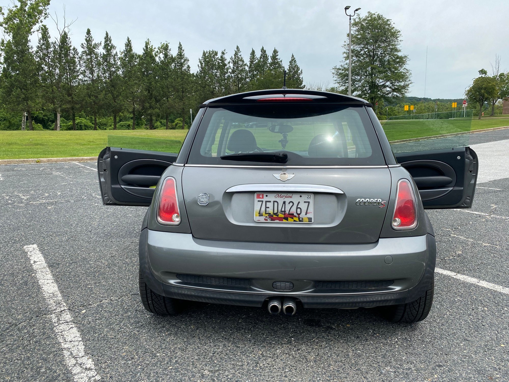 2006 Mini R53: "Mk I" Mini Cooper S - 2006 Mini Cooper S For Sale - Used - VIN WMWRE33526TL18420 - 130,500 Miles - 4 cyl - 2WD - Manual - Hatchback - Gray - Cockeysville, MD 21030, United States