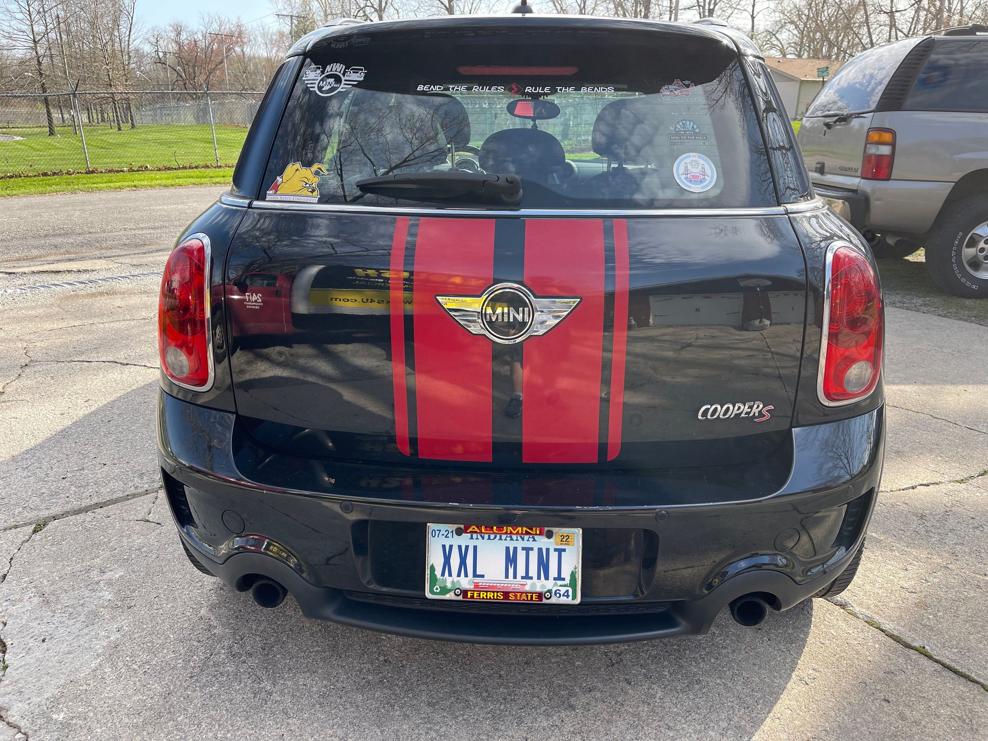 2012 Mini R60: Countryman - For Sale: 2012 Countryman S ALL4 *LOADED* - Used - VIN WMWZC5C53CWL58601 - 119,700 Miles - 4 cyl - AWD - Automatic - Hatchback - Black - Valparaiso, IN 46383, United States
