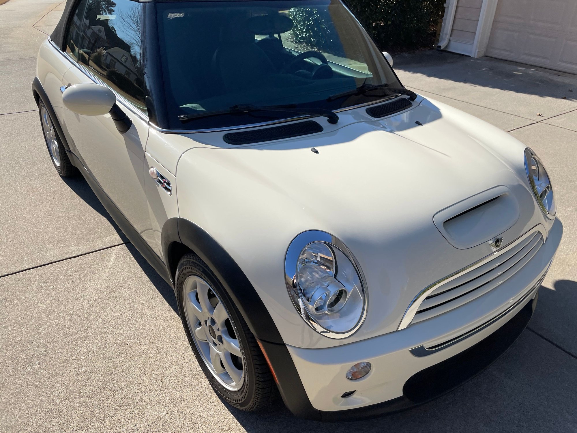 2008 Mini R52: "Mk I" Mini Convertible - 2008 MINI Cooper S Convertible - Used - VIN WMWRH33548TU80642 - 76,177 Miles - 4 cyl - 2WD - Manual - Convertible - White - Marietta, GA 30064, United States