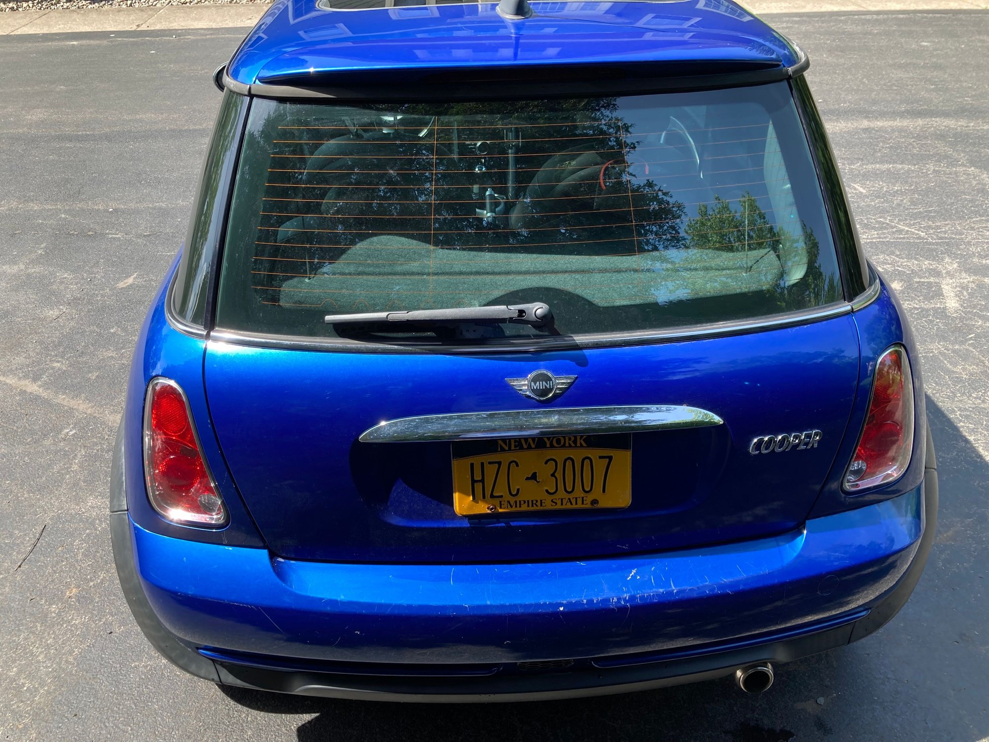 2005 Mini R50: "Mk I" Mini One & Cooper - 2005 Mini Cooper under 75K Miles runs great - Used - VIN WMWRC33465TC58396 - 73,156 Miles - 4 cyl - 2WD - Manual - Hatchback - Blue - Rochester, NY 14607, United States
