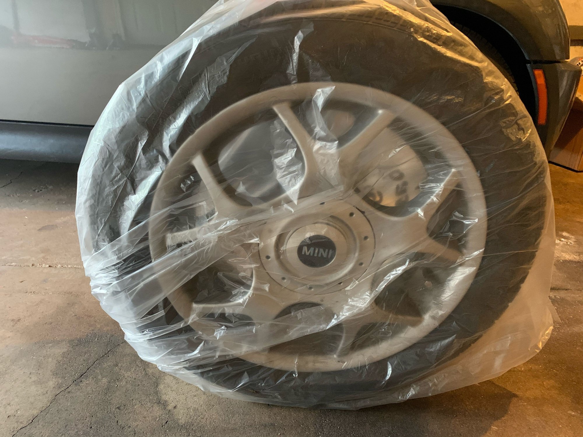 Wheels and Tires/Axles - 5 Y-Spoke Wheels for Gen 1 - Used - 2002 to 2006 Mini R53: "Mk I" Mini Cooper S - Hartsdale, NY 10530, United States