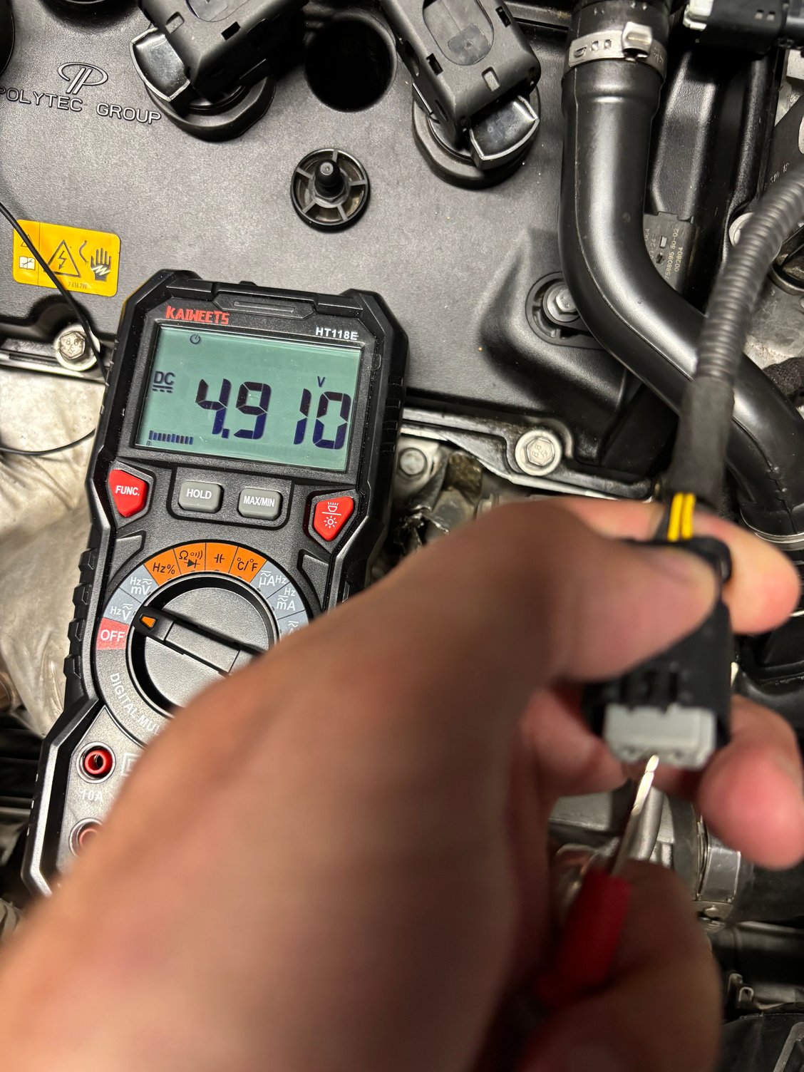 Camshaft sensor intake