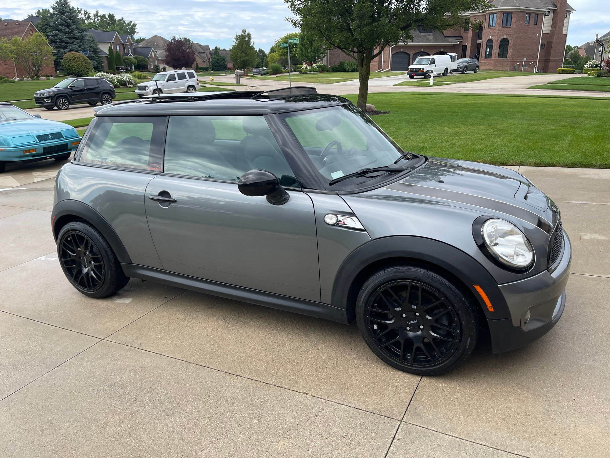 2010 Mini R56: "Mk II" Mini Hatch/Hardtop range - 2010 MINI Cooper S (R56) Stage 2 Tuned - Used - VIN WMWMF7C57ATZ70540 - 87,000 Miles - 4 cyl - 2WD - Automatic - Hatchback - Silver - Chesterfield Twp, MI 48051, United States
