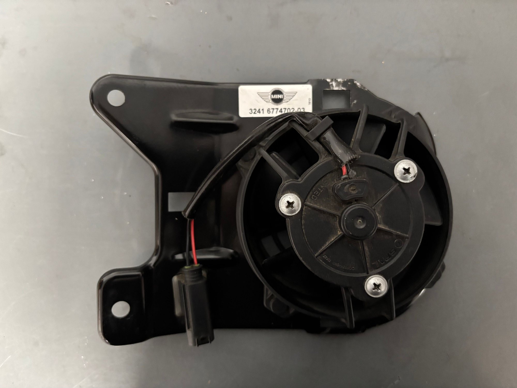 Steering/Suspension - GENUINE MINI Power Steering Pump Cooling Fan W/Grille - Used - 2002 to 2008 Mini Cooper - Cedar Park, TX 78641, United States