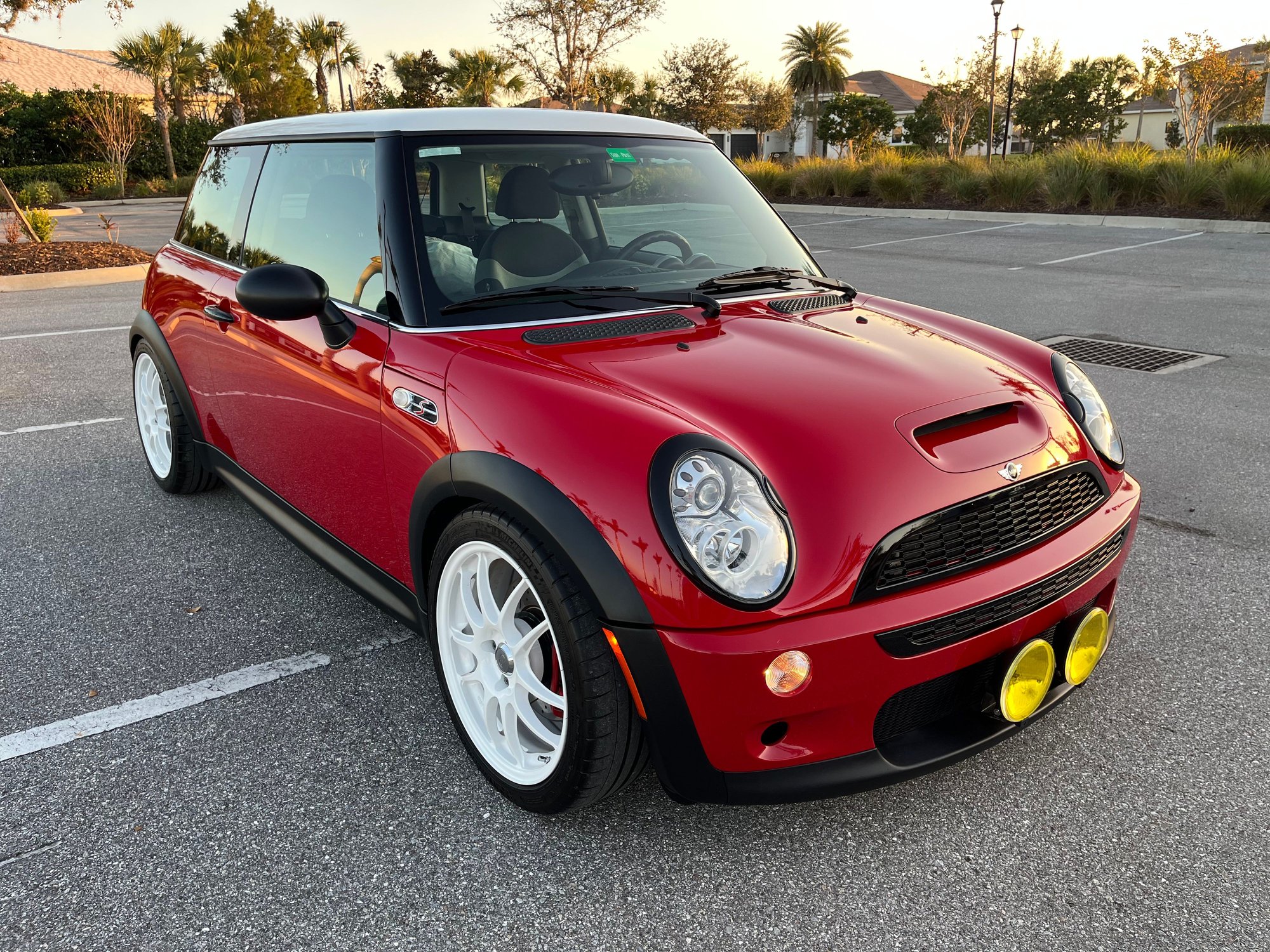 2005 Mini R53: "Mk I" Mini Cooper S - Chile Red 36K Miles Cooper s - Used - VIN WMWRE33485TD98542 - 35,785 Miles - 4 cyl - 2WD - Manual - Hatchback - Red - Sarasota, FL 34240, United States