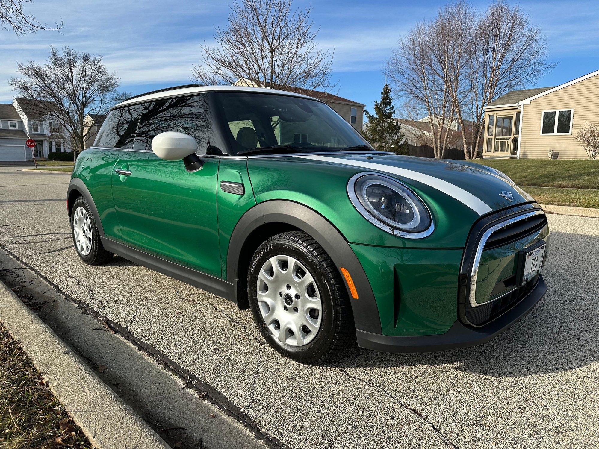 2024 Mini F56: Mini Hatch/Hardtop - 2024 Mini Cooper Hardtop 3-door 6spd - Green on Tan with Low Miles! - Used - VIN WMW33DH08R2U53099 - 12,900 Miles - 3 cyl - 2WD - Manual - Hatchback - Other - Madison, WI 53705, United States