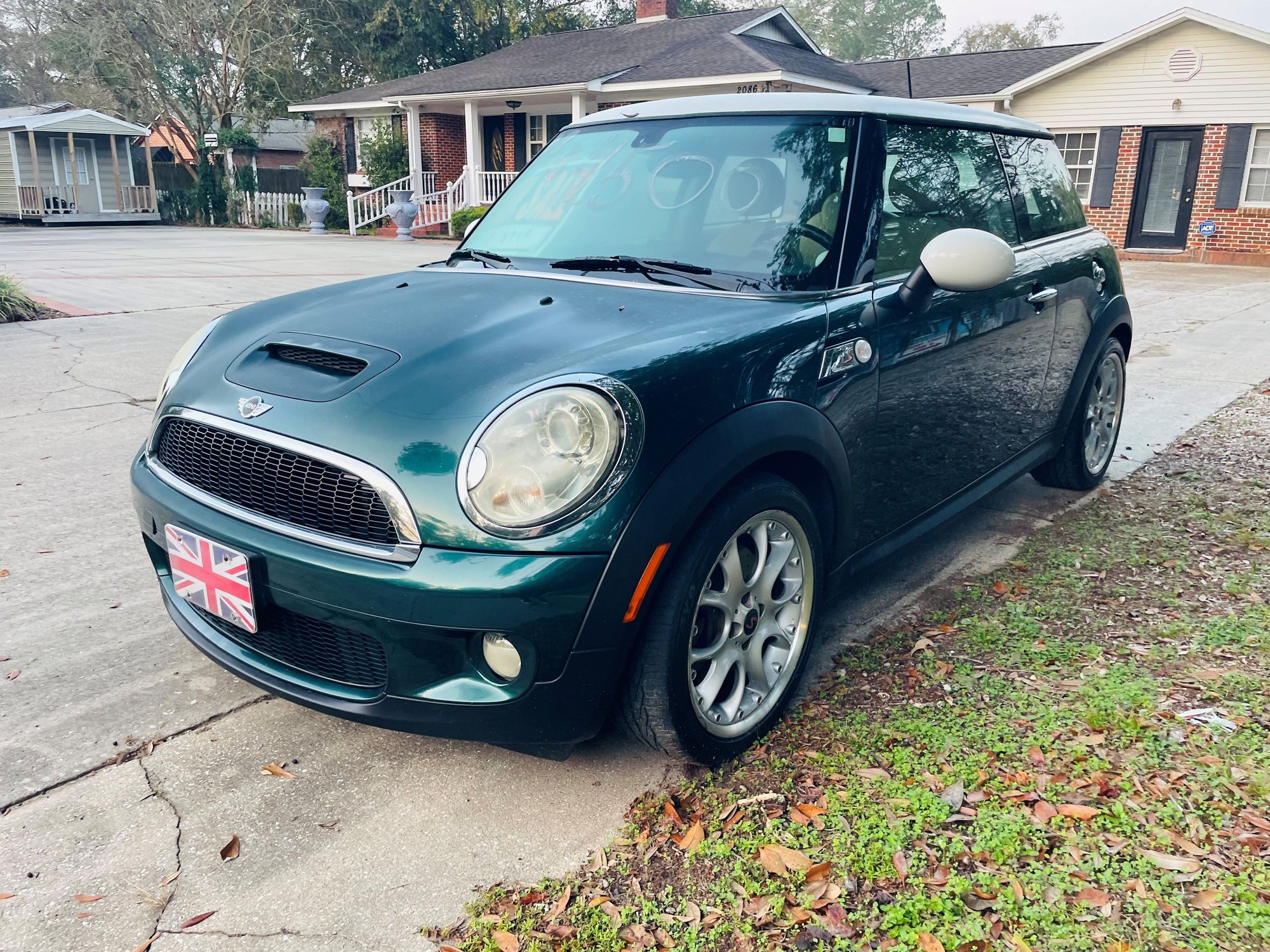 2008 Mini R56: "Mk II" Mini Hatch/Hardtop range - NW Florida 2008 BGM MINI Cooper S AUTO (not mine/no association) - Used - Tallahassee, FL 32309, United States