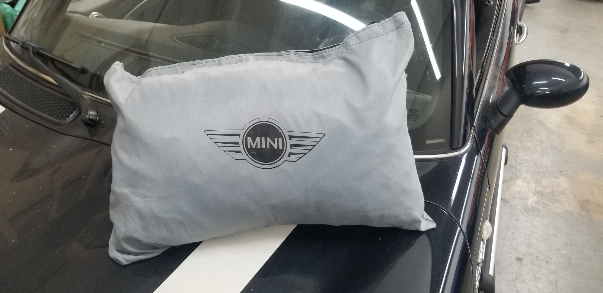 Accessories - R53 oem outdoor car cover  , fits R52 - Used - 2002 to 2006 Mini Cooper - Miami, FL 33012, United States